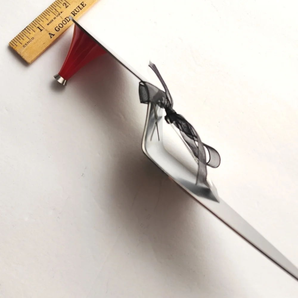 Shoe Cake Server